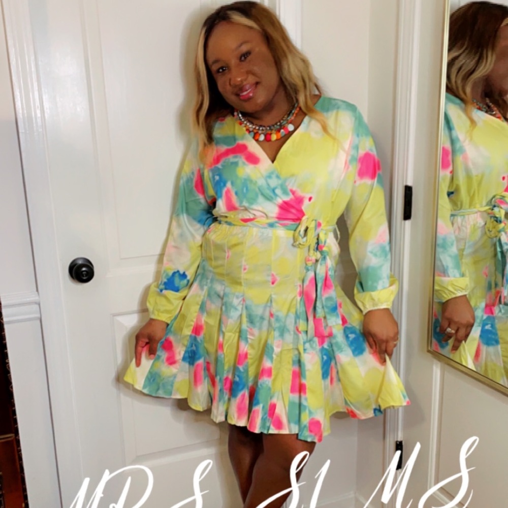 Colorful Dress - Picture 2 of 4
